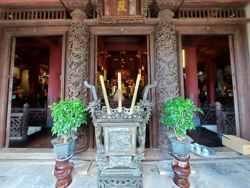 Chùa Đỏ Hải Phòng