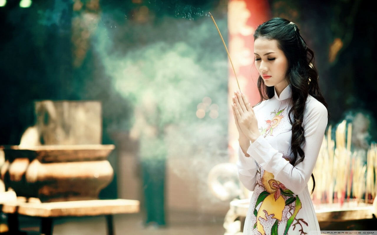 Những lưu ý khi đến thăm Chùa Đỏ