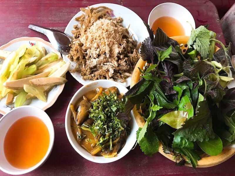 Giá bể 55 Chu Văn An