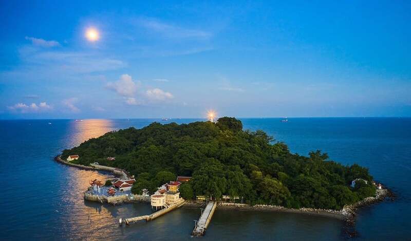 Hải Phòng tháng 4 - Du hí thành phố hoa phượng đỏ vào đầu hè