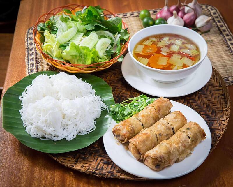 Top 8 quán nem cua bể ở Hải Phòng ngon nên thử một lần
